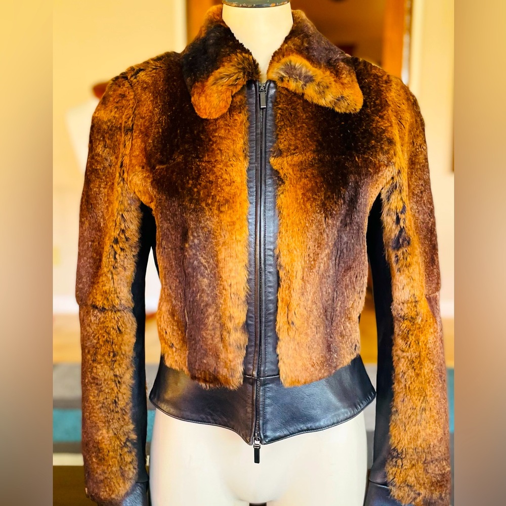 ARMANI Collezioni Leather & Fur Jacket, SMALL, Fitted, Like New, GORGEOUS 💰 - Picture 2 of 14